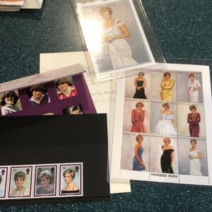 Princesse Diana Set of Collector Stamps